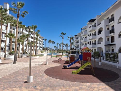 Los Alcazares Apartment | Apartamento con amplia terraza y parking privado