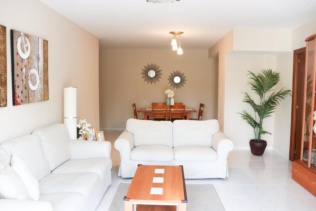 Ainsa Apartment | Apartamento Dos Valles