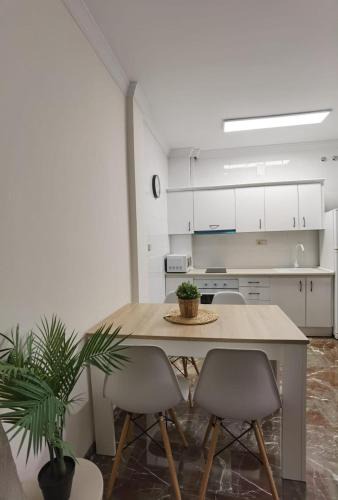 Baena Apartment | Apartamento Luisa