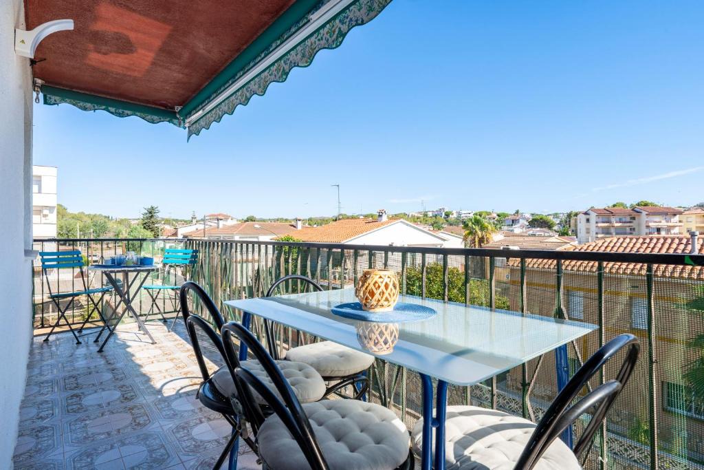 Torredembarra Apartment | Apartamento Paul
