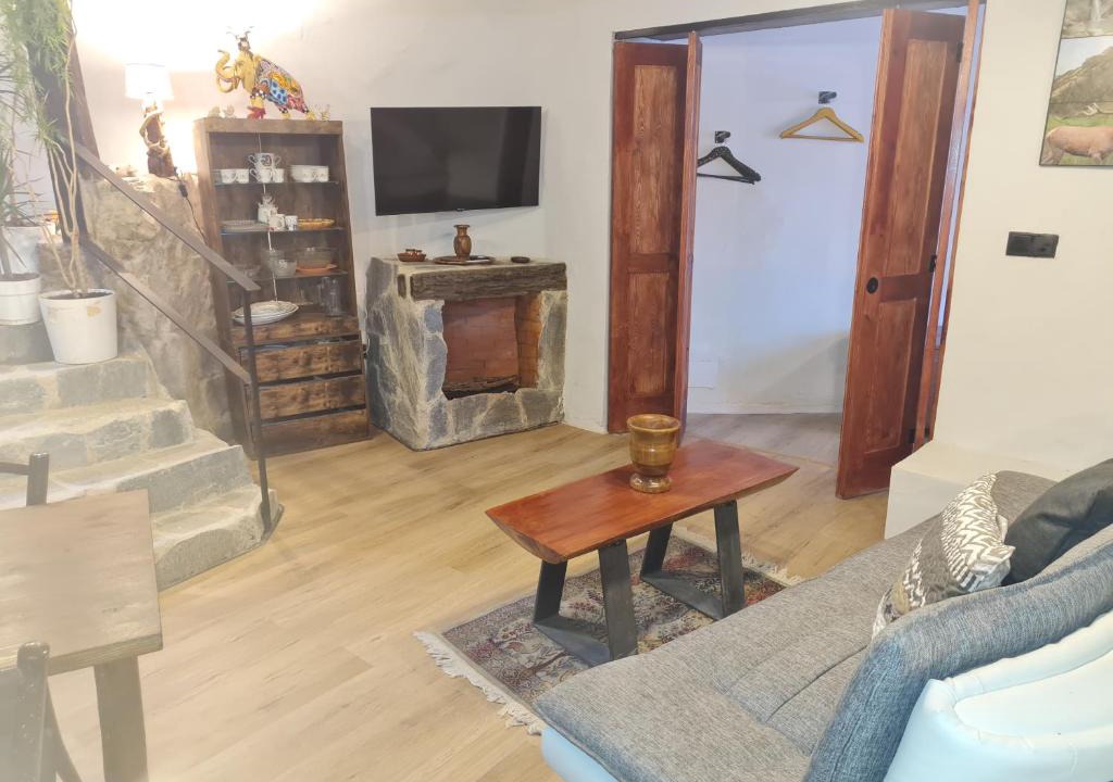 Borreda Apartment | Apartamento rústico-moderno con zona chill out - Borredà