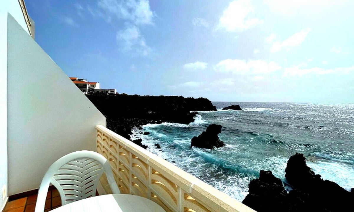 Tamaduste Apartment | Apartamento with unforgettable views of the sea