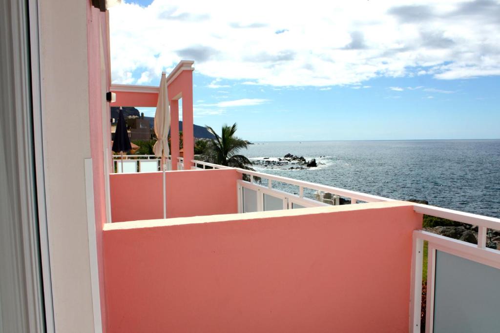 Playa de la Calera Apartment | Apartamentos El Guirre