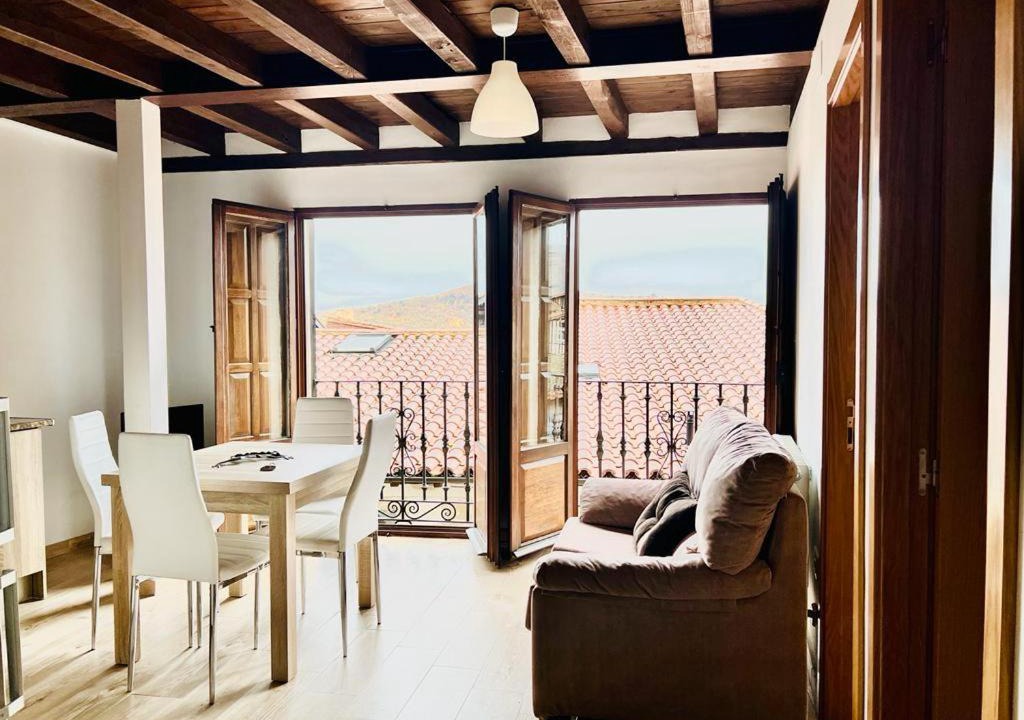 Mogarraz Apartment | Apartamentos Raíces