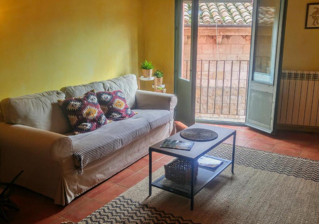 Besalu Apartment | Apartamentos Saltarel·lo