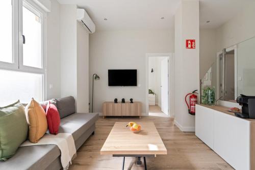 Puente de Vallecas Apartment | Apartamentos San Claudio - Puente de Vallecas