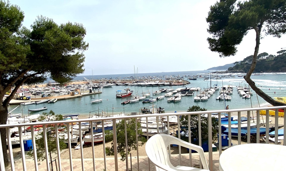 Llafranc Apartment | Apartment 1st line Llafranc beach beautiful views - WIFI