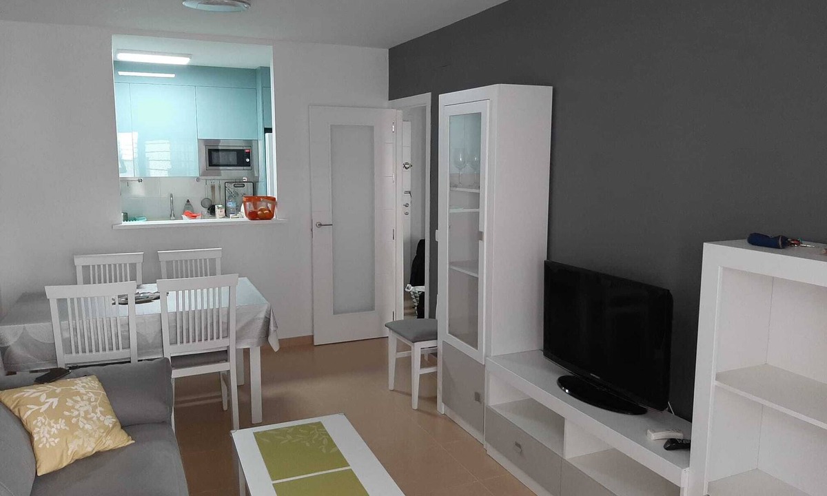 Garrucha Apartment | Apartment 'Alegria' near the Beach with Shared Pool