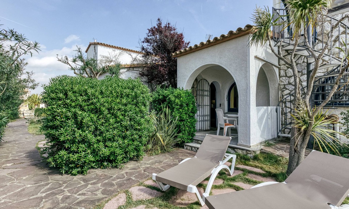 Revilla Tacke B | Empuriabrava