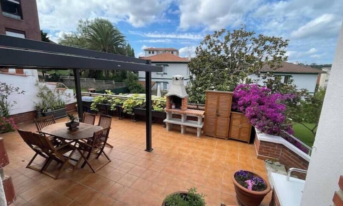 Gorliz Apartment | Apartment in Gorliz (LBI00683)