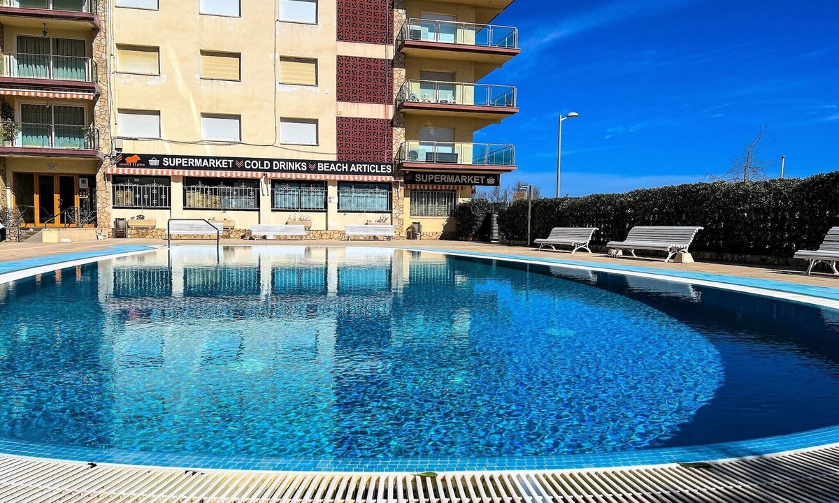 Santa Susanna Apartment | Apartment in Santa Susanna by the Beach