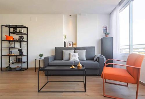 Ensanche Diputacion Apartment | Apartment in the center of Alicante