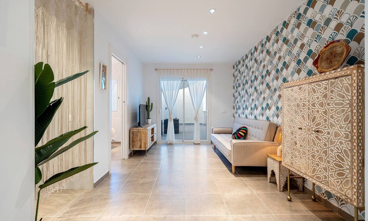 Calafell Apartment | Apartment 'Mabicarent Playa 1' with Private Terrace, Wi-Fi and Air Conditioning