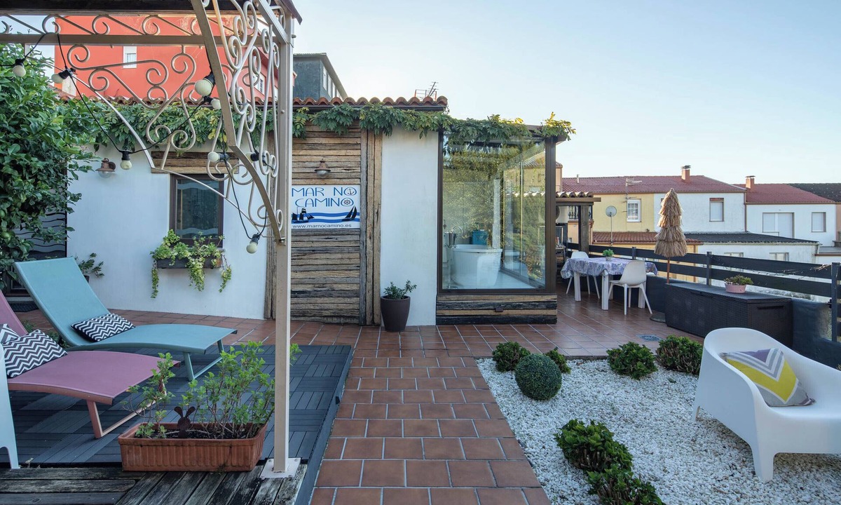 Cee Apartment | Apartment 'Mar No Camiño' with Mountain View, Wi-Fi and Air Conditioning