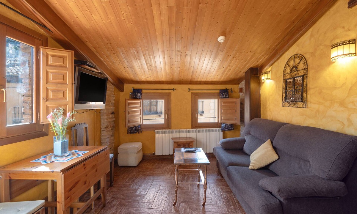Daroca Apartment | Apartment 'Melihah' with Wi-Fi and Air Conditioning