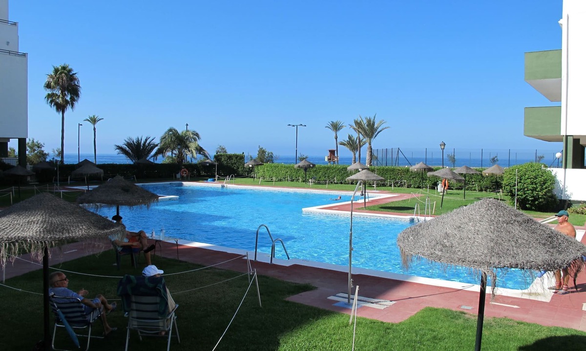 Salobrena Apartment | Apartment Playa Salobrena, near the beach with sea view and pool