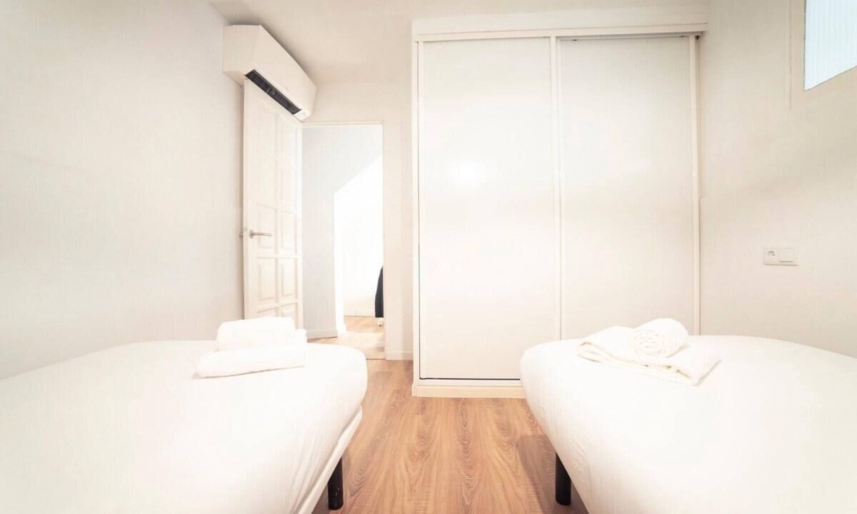 Magdalena Apartment | Apartment Sol "Ferrol".