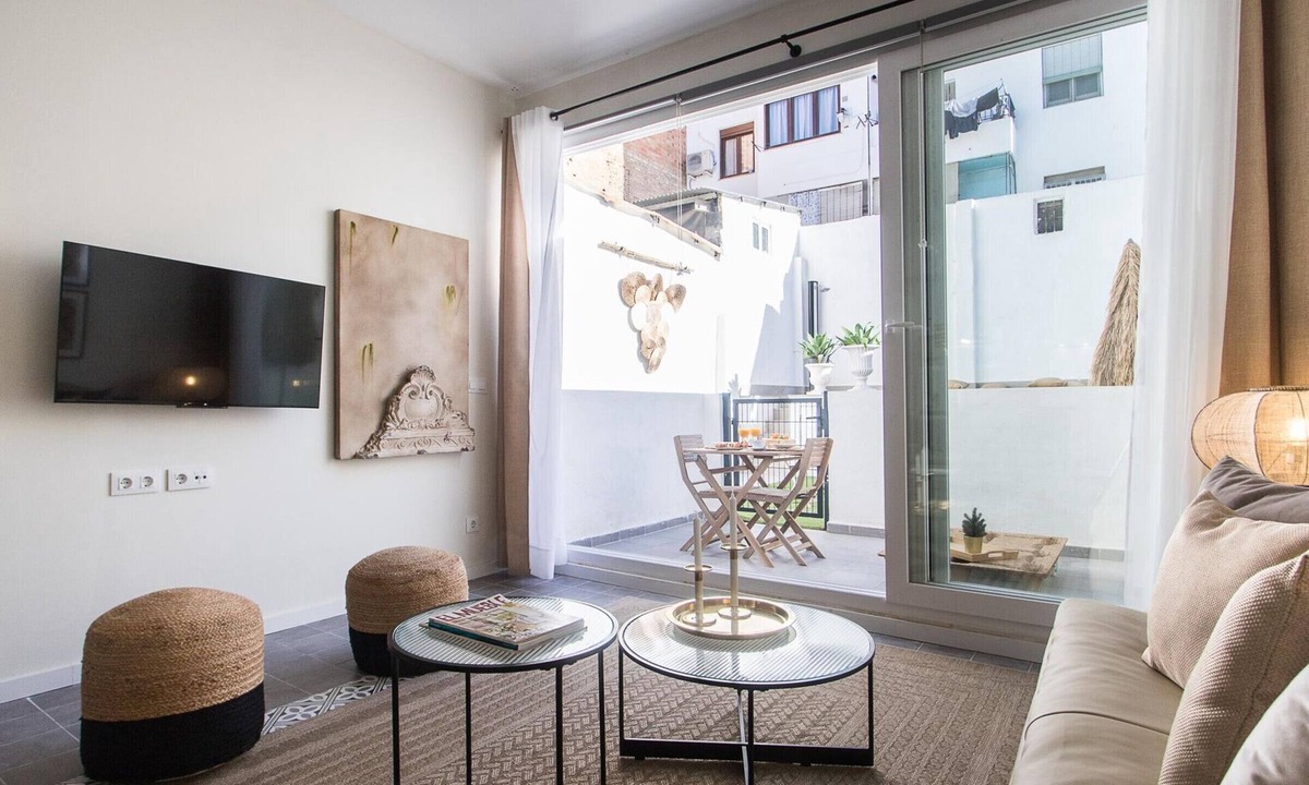 Quatre Carreres Apartment | Apartment Valence, 2 bedrooms, 6 persons