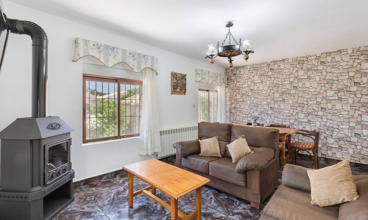 Calar de la Santa Apartment | Apartment 'Villacalar Il' with Mountain View, Private Garden and Wi-Fi
