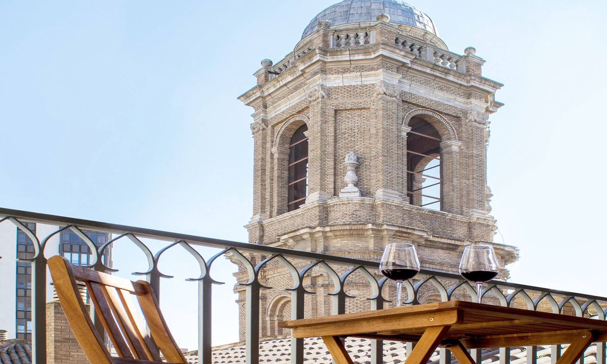 San Pablo Apartment | Apartment with views in historical centre