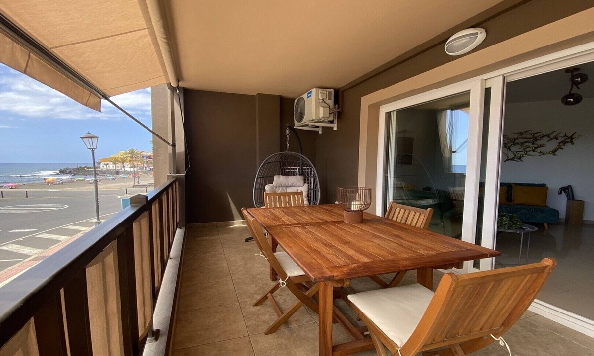 Playa de la Calera Apartment | Apt. La Ola