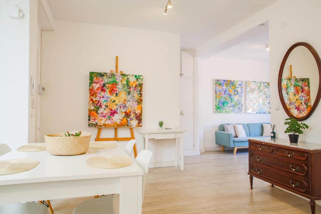 Almeria Centro Apartment | Apt. p/4 in the center of Almería (views Alcazaba)