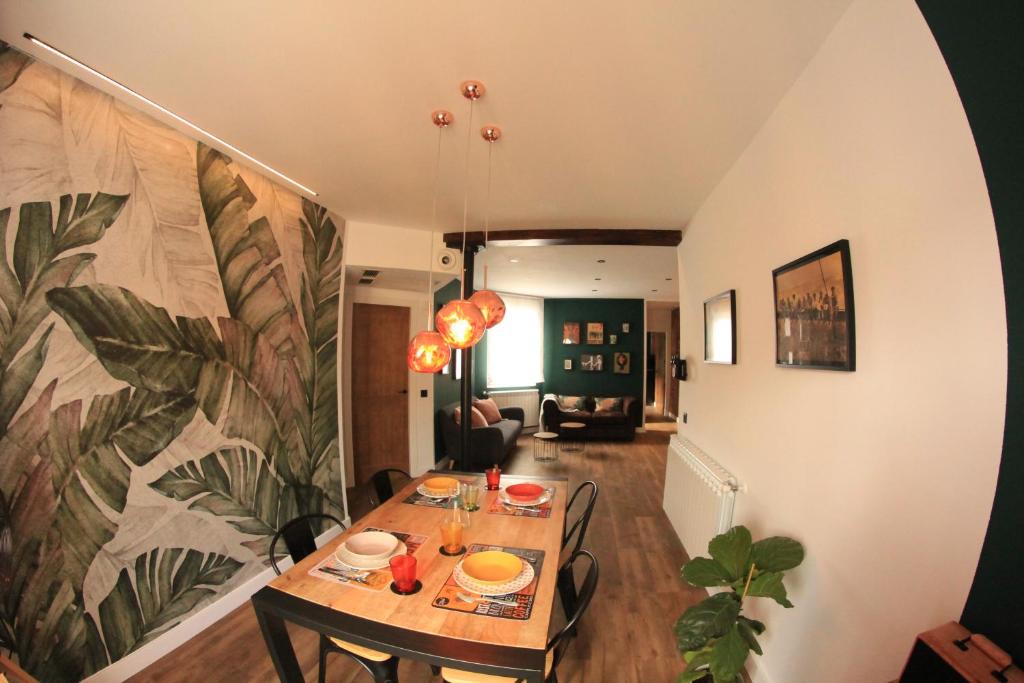 Leon Apartment | Arco León