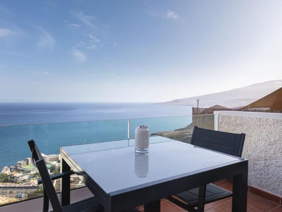 Tabaiba Apartment | Atlantic terrace with sea views