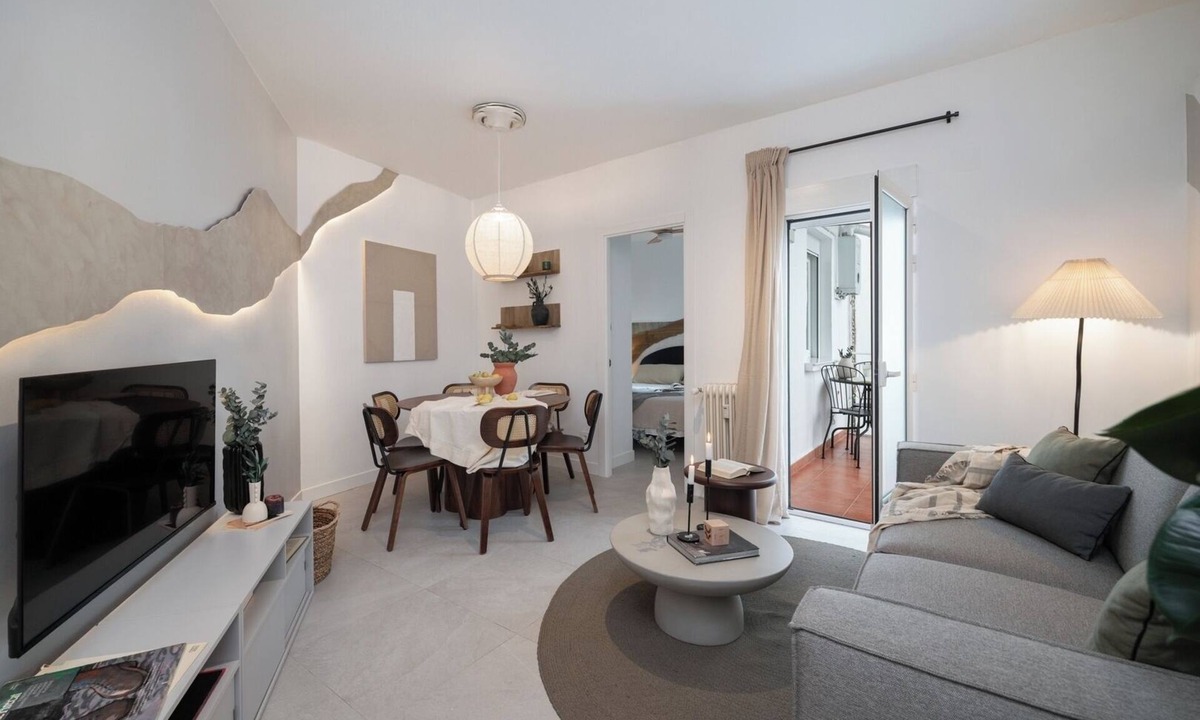 Castillejos Apartment | Atula - 3 bedrooms w/balcony in Cuzco-Castillejos
