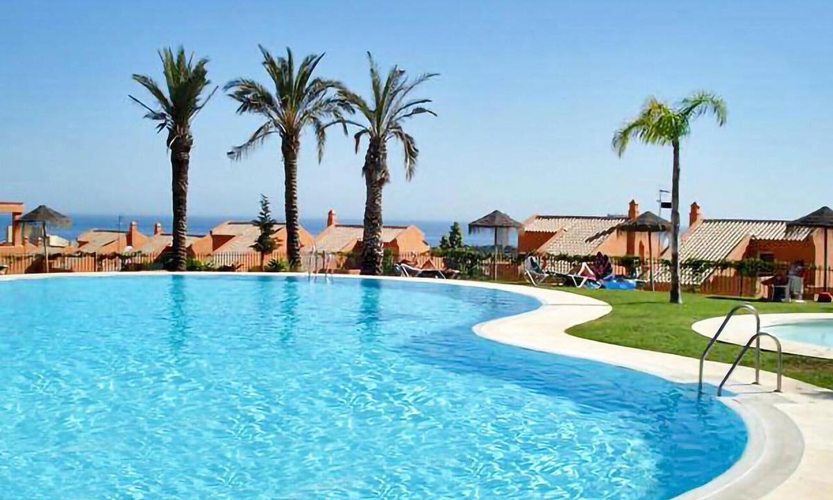 Marbella Apartment | Awesome apartment in Elviria with WiFi