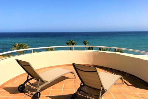 Buenas Noches Apartment | Beachfront PENTHOUSE - El MIRADOR DE BERMUDA BEACH