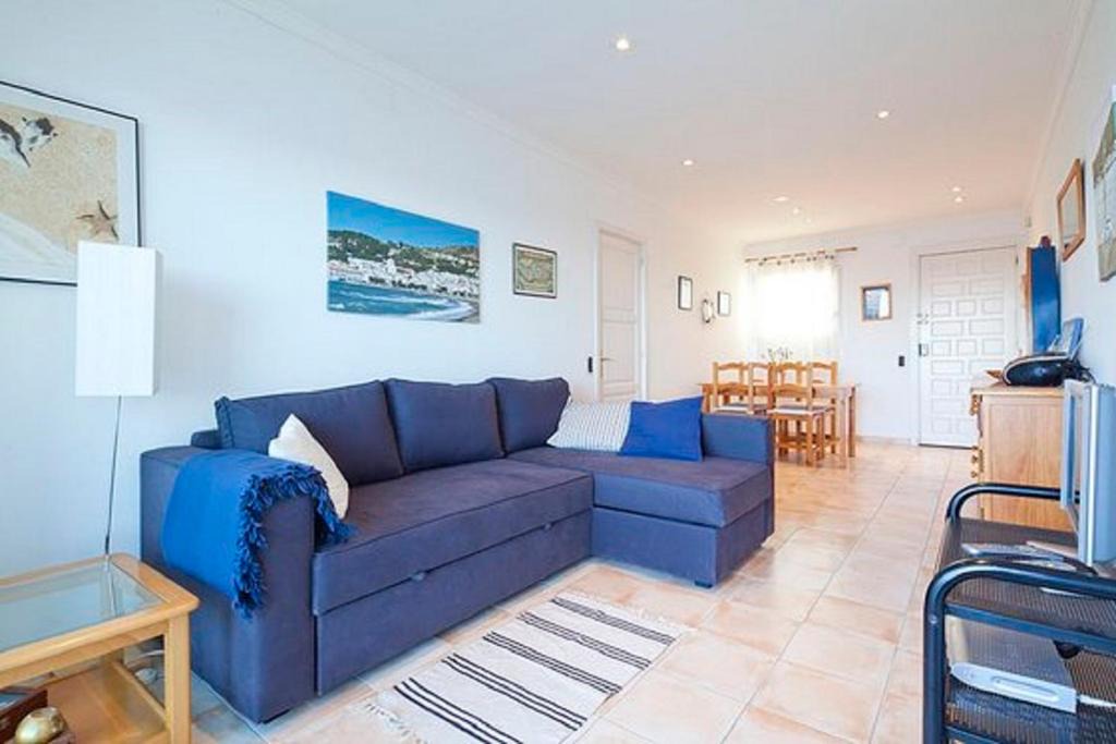 Port de la Selva Apartment | Beachfront Tamariua Costa Brava
