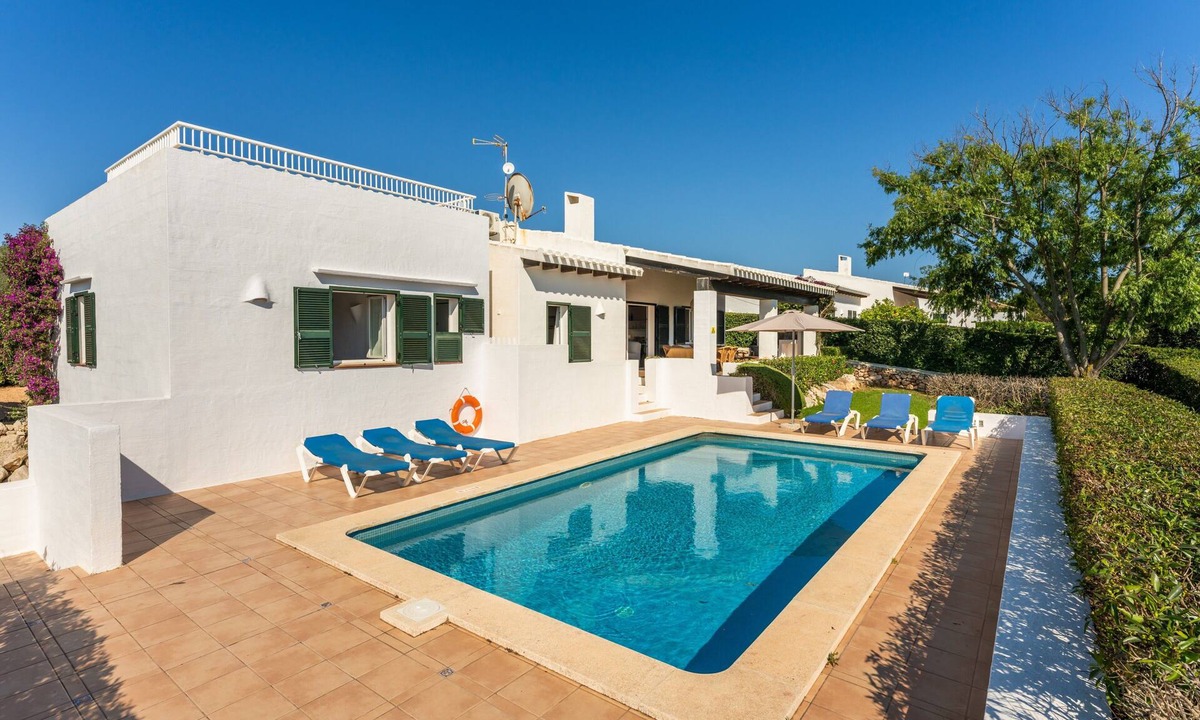 Binibequer Vell Villa | Beautiful Holiday Home "Bini S Aigo" with Sea View, Wi-Fi & Pool