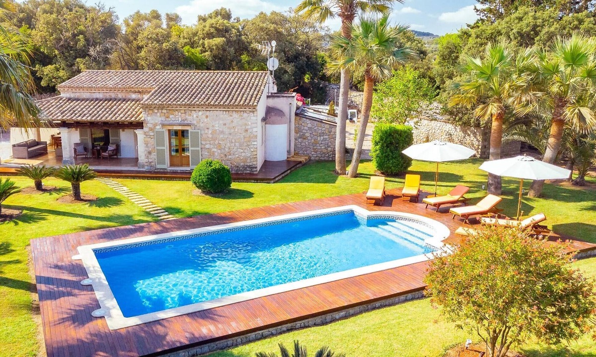 Arta House | Beautiful home in Arta with private swimming pool, can be inside or outside