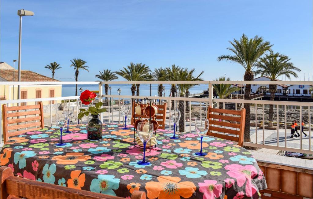 Los Alcazares House | Beautiful home in Los Alczares with 3 Bedrooms and Internet