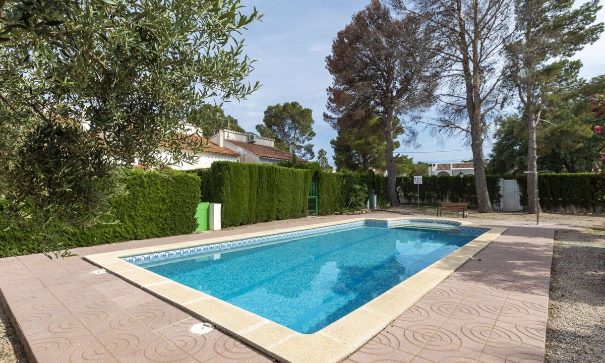 Miami Platja House | Beautiful private villa for 5 guests with pool, WIFI, A/C, TV and terrace