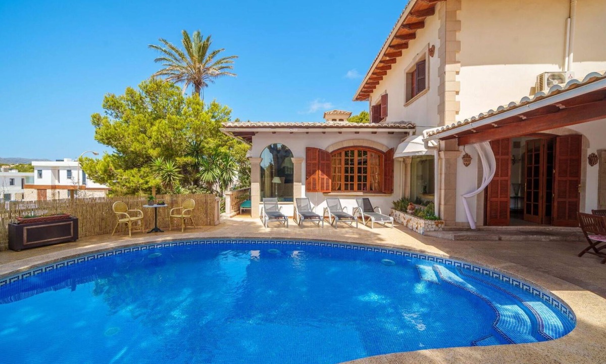 Cala Lliteres House | Beautiful private villa for 11 guests with A/C, WIFI, private pool, TV and terrace