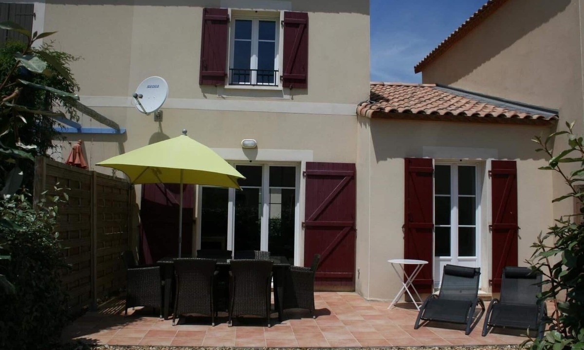 Narbonne-Plage House | Beautiful villa,3 bedroom, 2 bathrooms, beach 250m