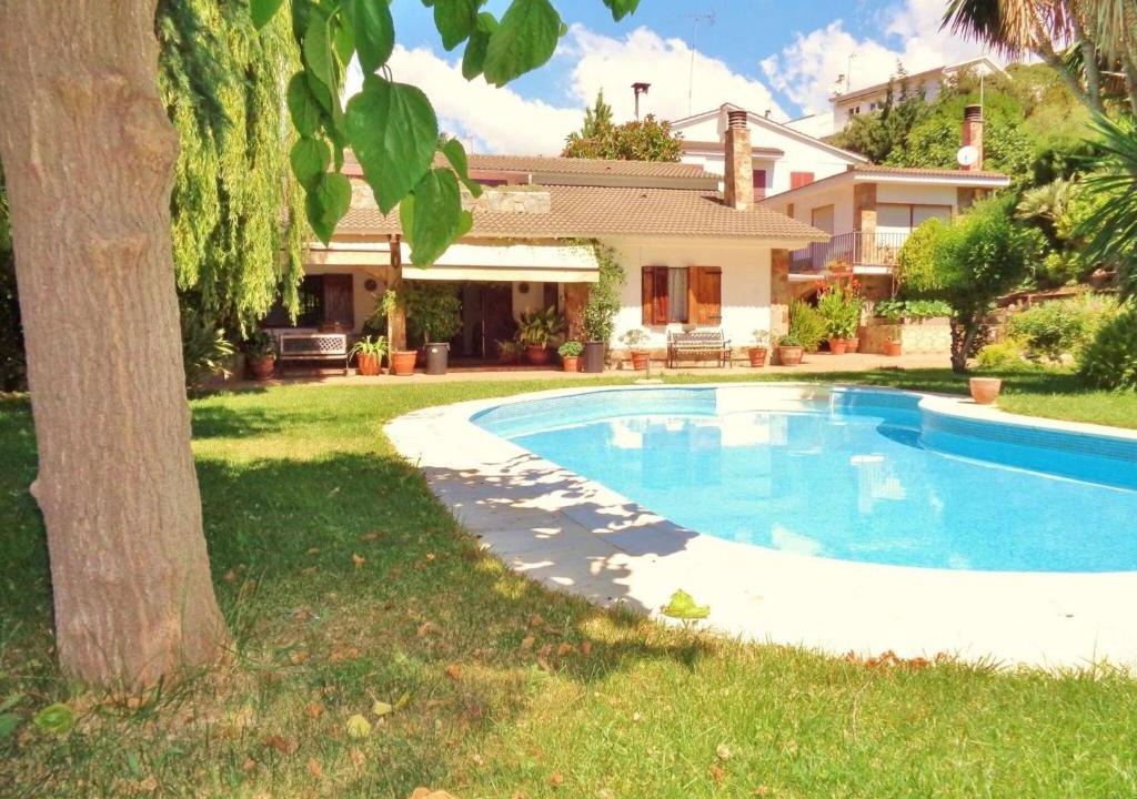 Sant Pol De Mar Villa | Belvilla by OYO Casa Jaume