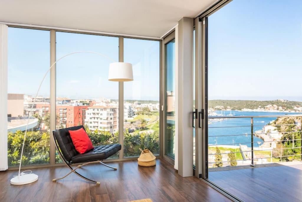 Es Castell Villa | Blue Port by 3VILLAS