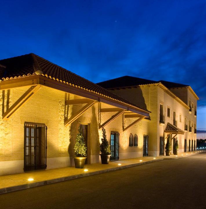 Argamasilla de Alba House | Bodegas Hacienda Albae