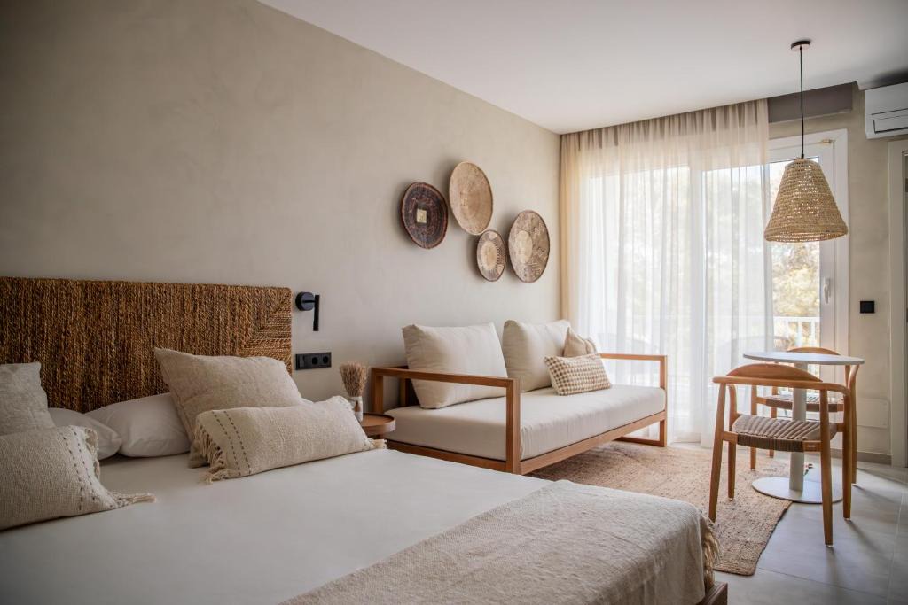 Es Pujols Apartment | Boho Suites Formentera