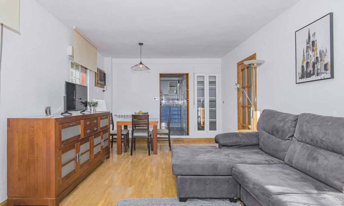 Angustias - Chana - Encina Apartment | Bright penthouse in Granada, 2 bedrooms, equipped kitchen, terrace