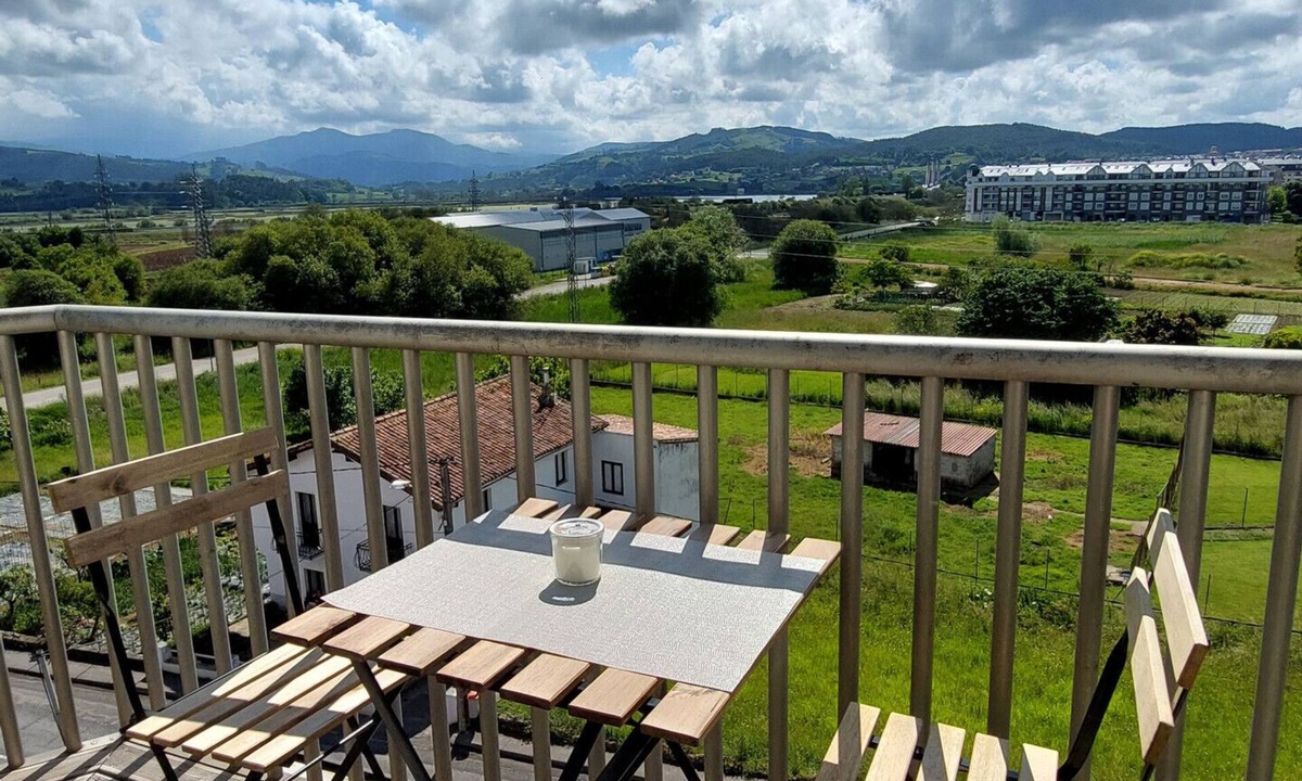 Colindres Apartment | C08A02 Apartamento con terraza en Colindres