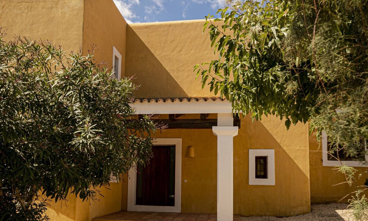 Sant Francesc Xavier Villa | CAN NOVES - Well located villa with large porch and BBQ
