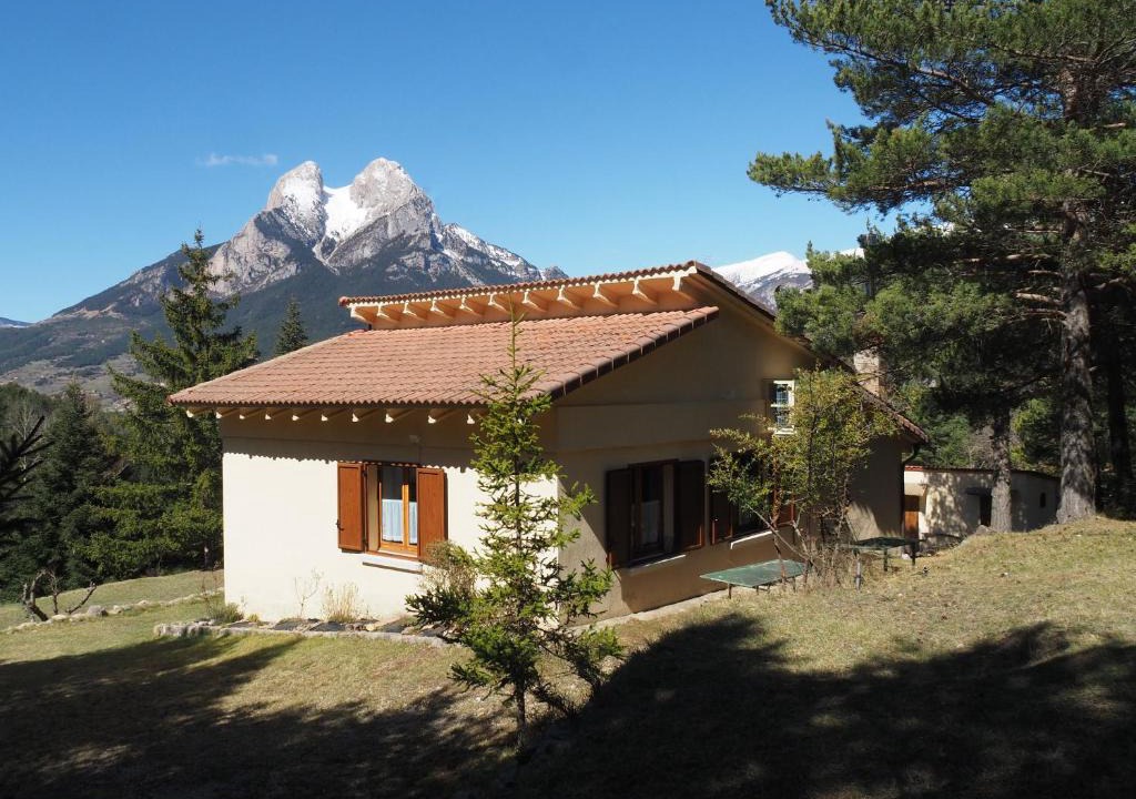 Saldes House | CA L'ANELLA (SALDES)