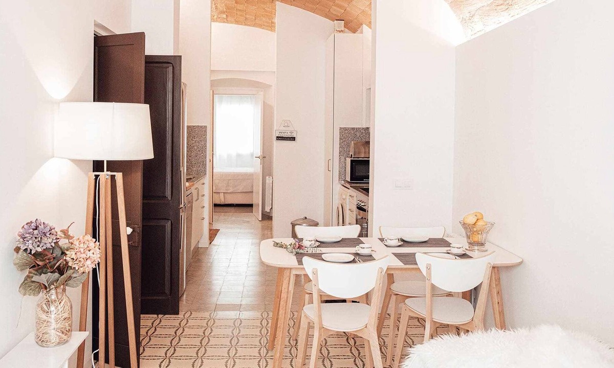 Banyoles Apartment | CA L'ESPARDENYER – apartment in the center of Banyoles