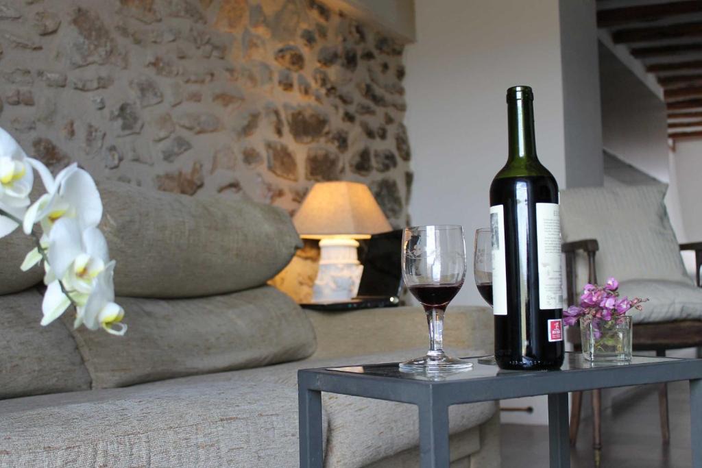 Tivissa House | CA LA MUM