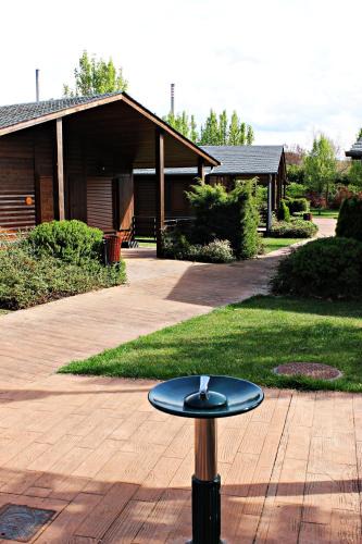 Cubillos del Sil Other | Cabañas bungalow, El Bosque de los Sueños