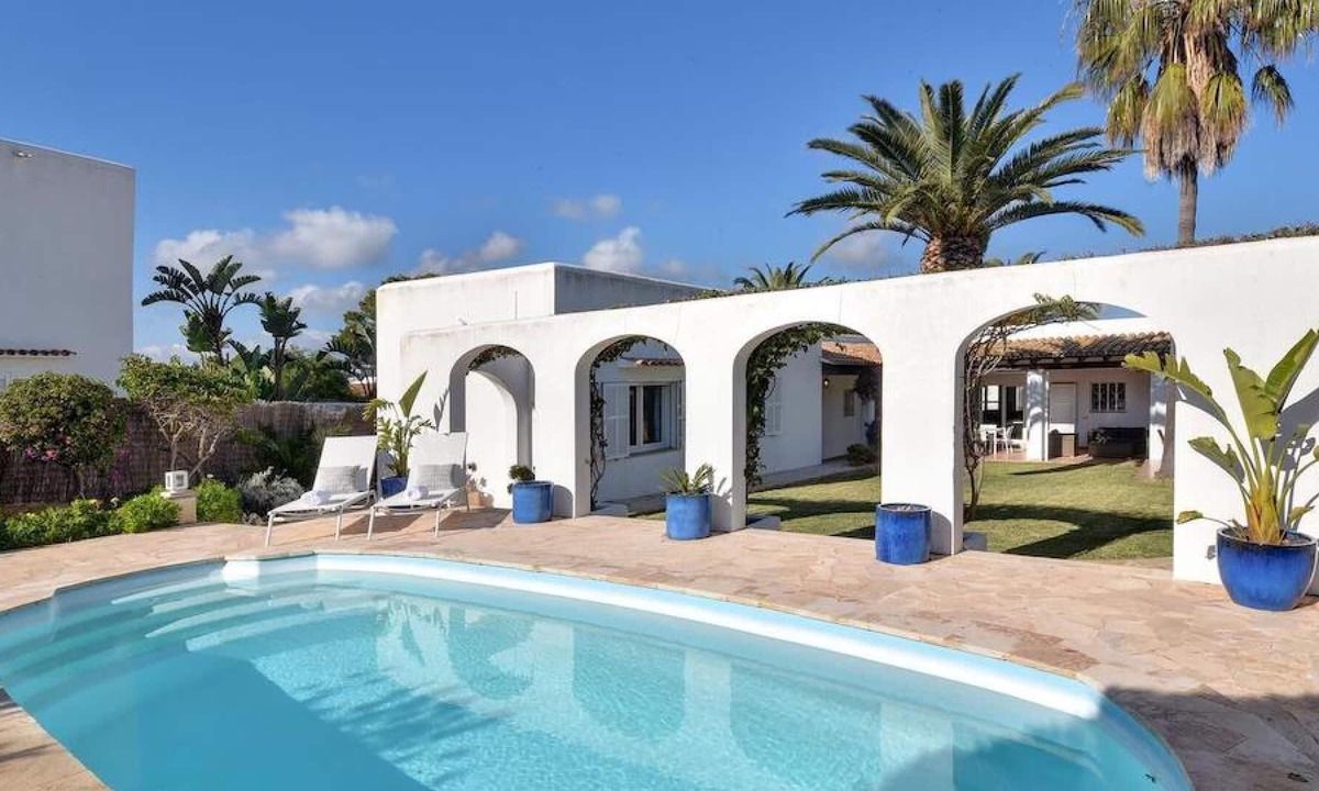 Cala d'Or Villa | ***CALA D'OR VILLA*** 3 Bedrooms | Private Pool | Free A/C | Free WIFI | BBQ